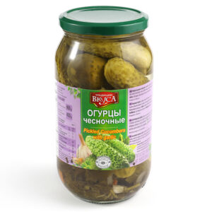 Konservierte Gurken mit Knoblauch  0,9 L
